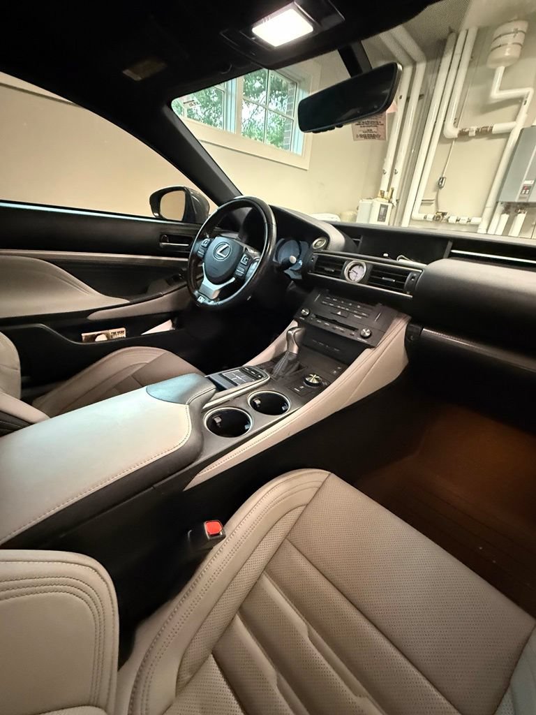 Used 2017 Lexus RC 350 F Sport RWD image 9