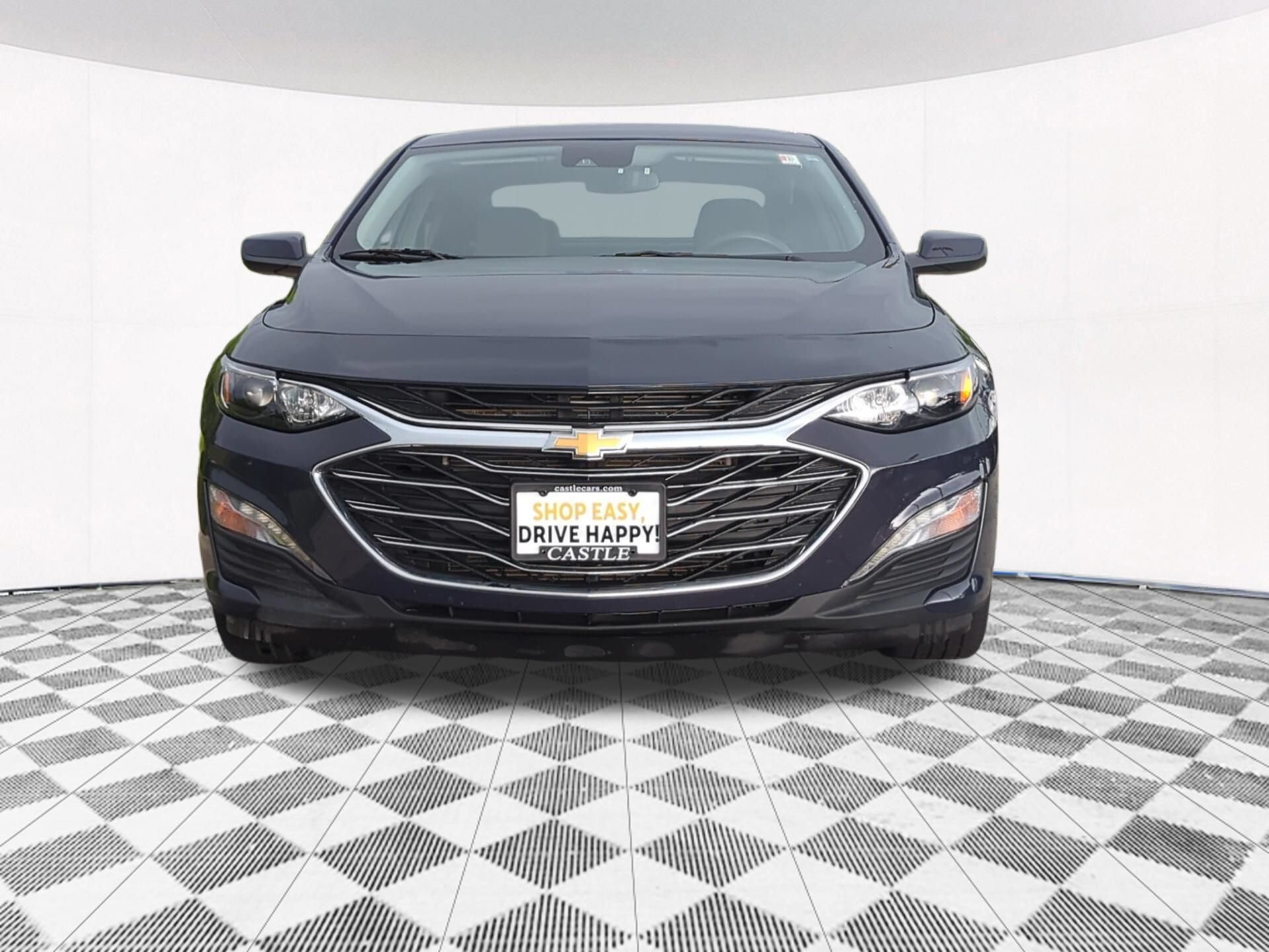 Used 2025 Chevrolet Malibu LT FWD image 8