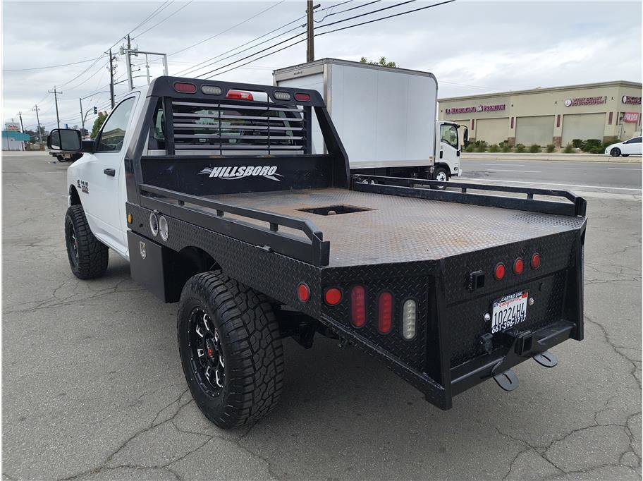 Used 2016 RAM 3500 Tradesman w/ Chrome Appearance Group AWD/4WD image 12