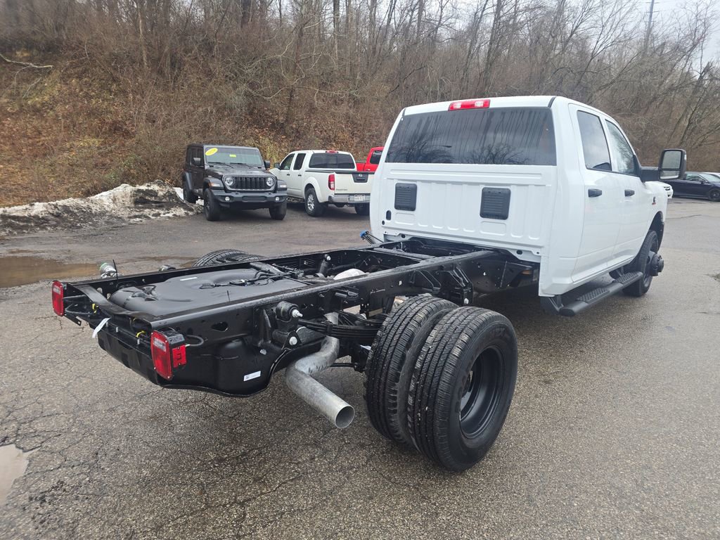 New 2026 RAM 3500 Tradesman image 4