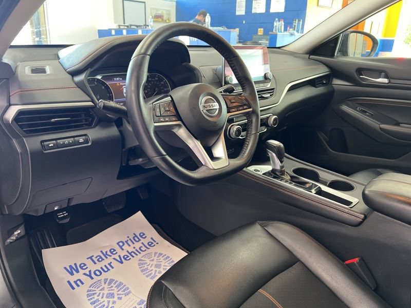 Used 2019 Nissan Altima 2.5 SR w/ SR Premium Package FWD image 19