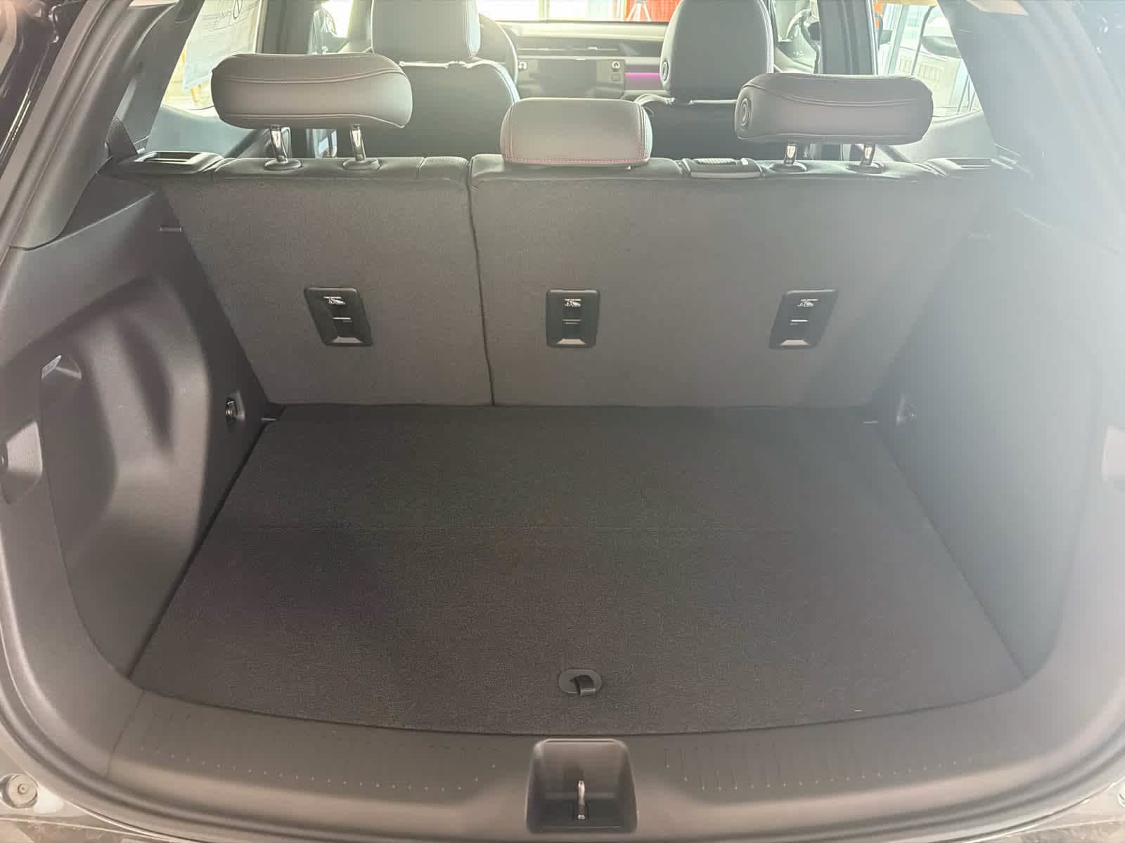 New 2027 Chevrolet Bolt RS FWD image 27