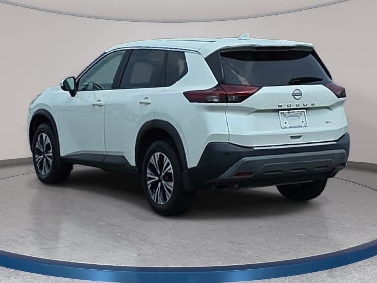 Used 2023 Nissan Rogue SV FWD image 7