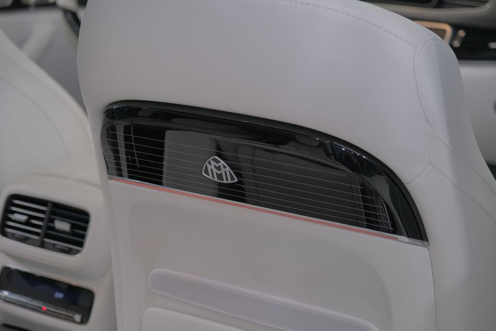 Used 2022 Mercedes-Benz Maybach GLS 600 4MATIC image 41