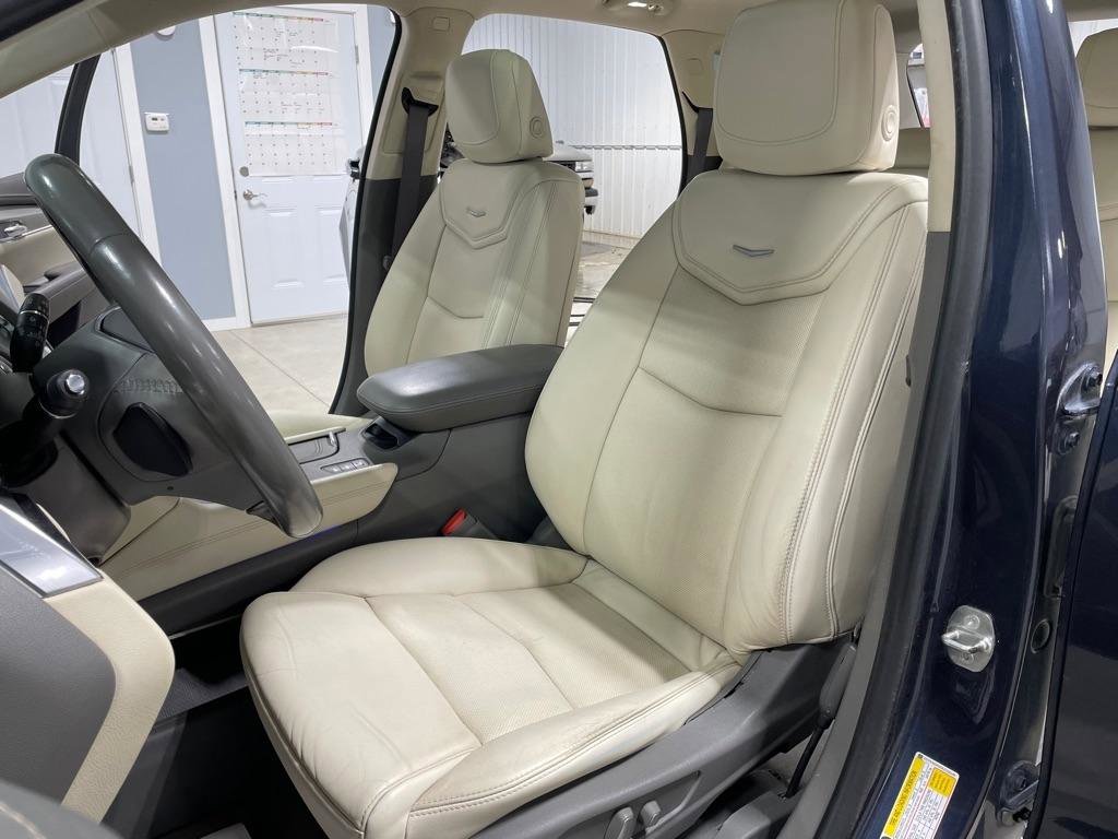 Used 2019 Cadillac XT5 Luxury image 10