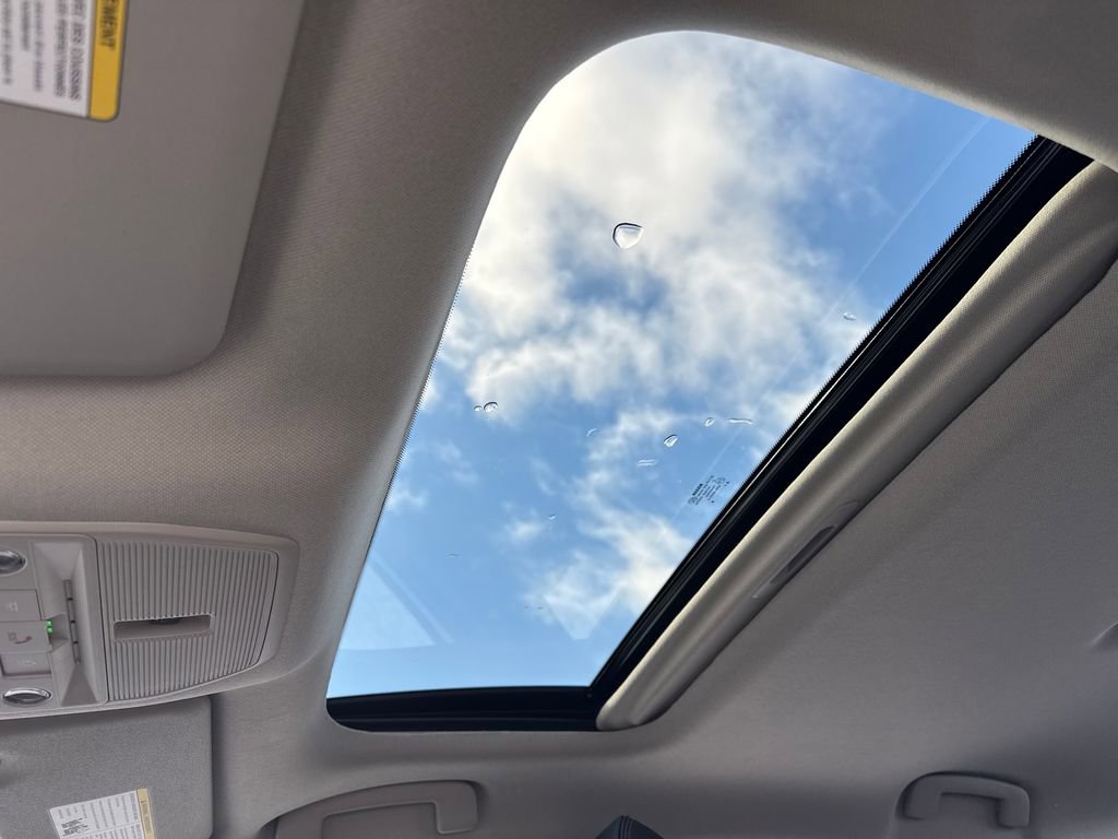 New 2026 Nissan Sentra SR w/ SR Premium Package image 22