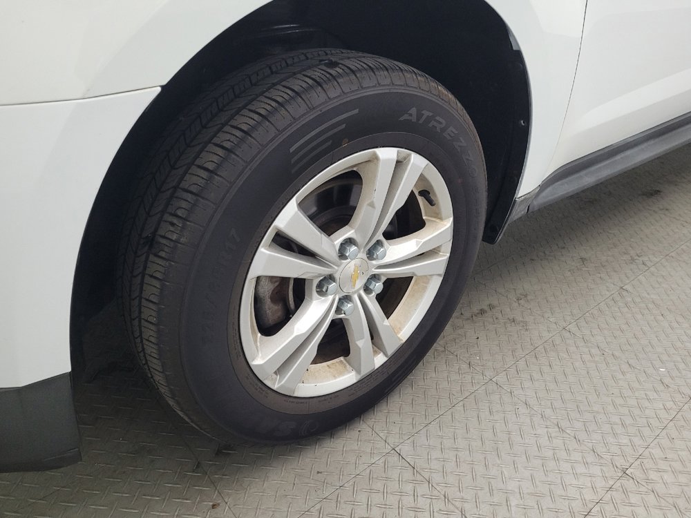 Used 2015 Chevrolet Equinox LS FWD image 31