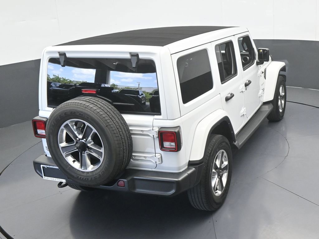 Used 2022 Jeep Wrangler Unlimited Sahara AWD/4WD image 47
