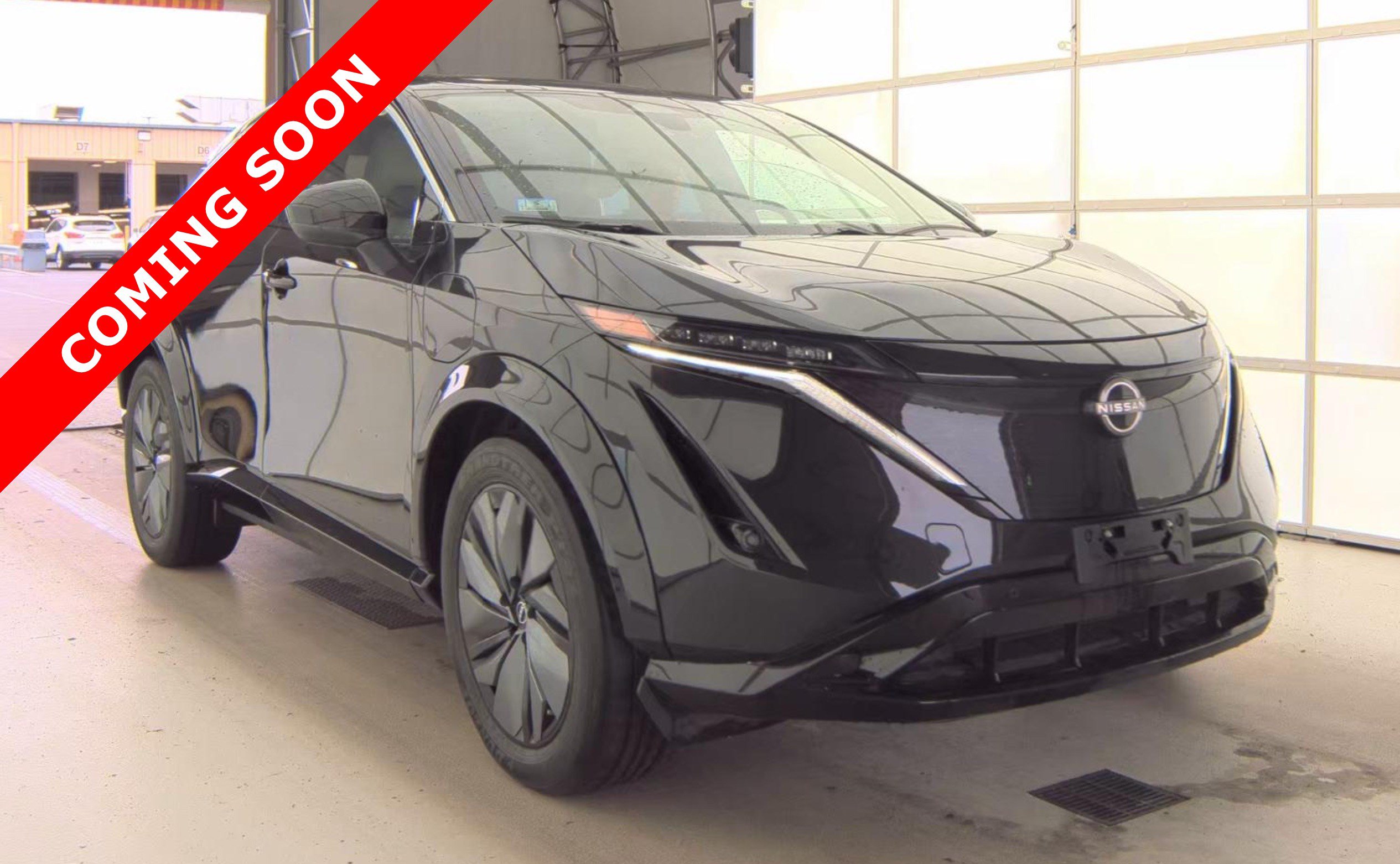 Used 2023 Nissan Ariya FWD image 3