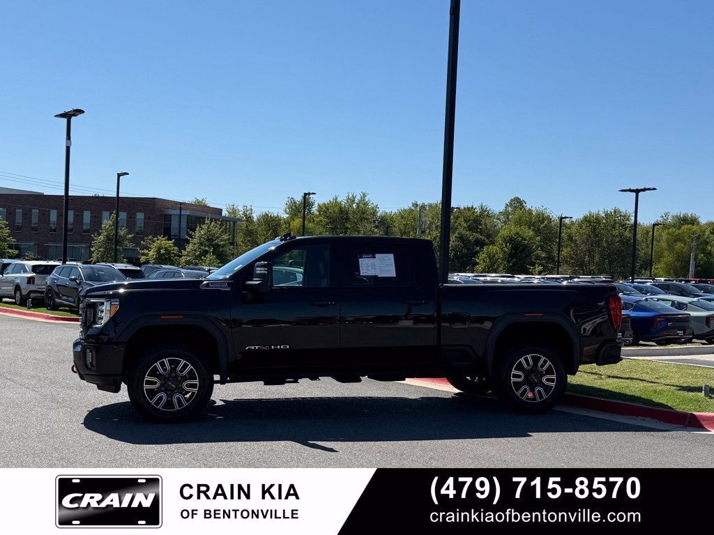 Used 2021 GMC Sierra 2500 AT4 w/ AT4 Premium Plus Package AWD/4WD image 4