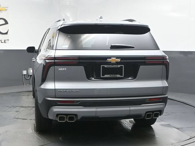Used 2026 Chevrolet Traverse LT w/ Driver Confidence Package FWD image 38