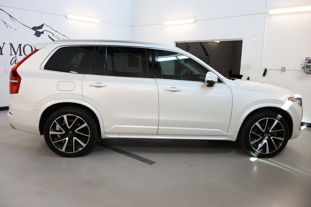 Used 2020 Volvo XC90 T6 Momentum w/ Protection Package Premier AWD/4WD image 8