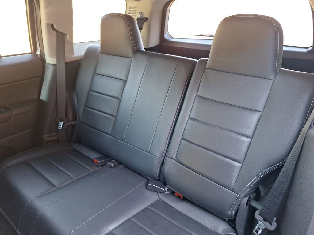 Used 2016 Jeep Patriot High Altitude AWD/4WD image 11