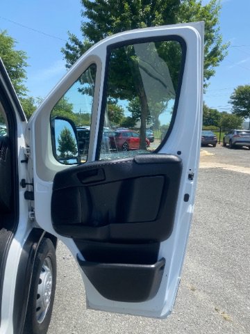 Used 2020 RAM ProMaster 2500 w/ Interior Convenience Group FWD image 15