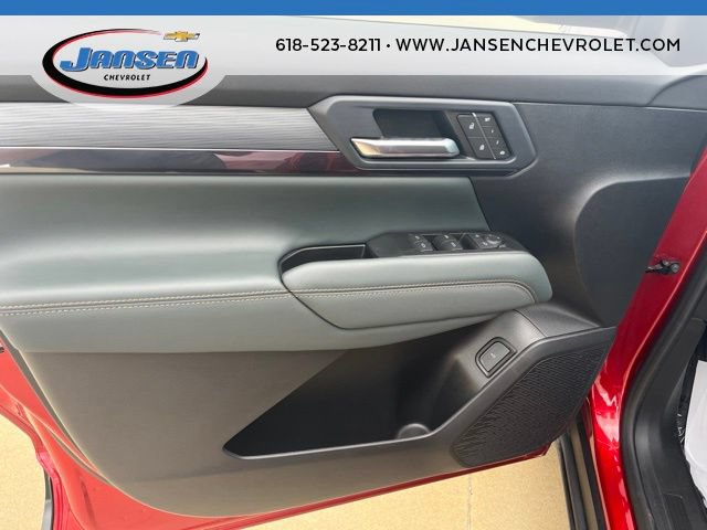 Used 2026 GMC Terrain AT4 w/ Convenience Package III AWD/4WD image 14