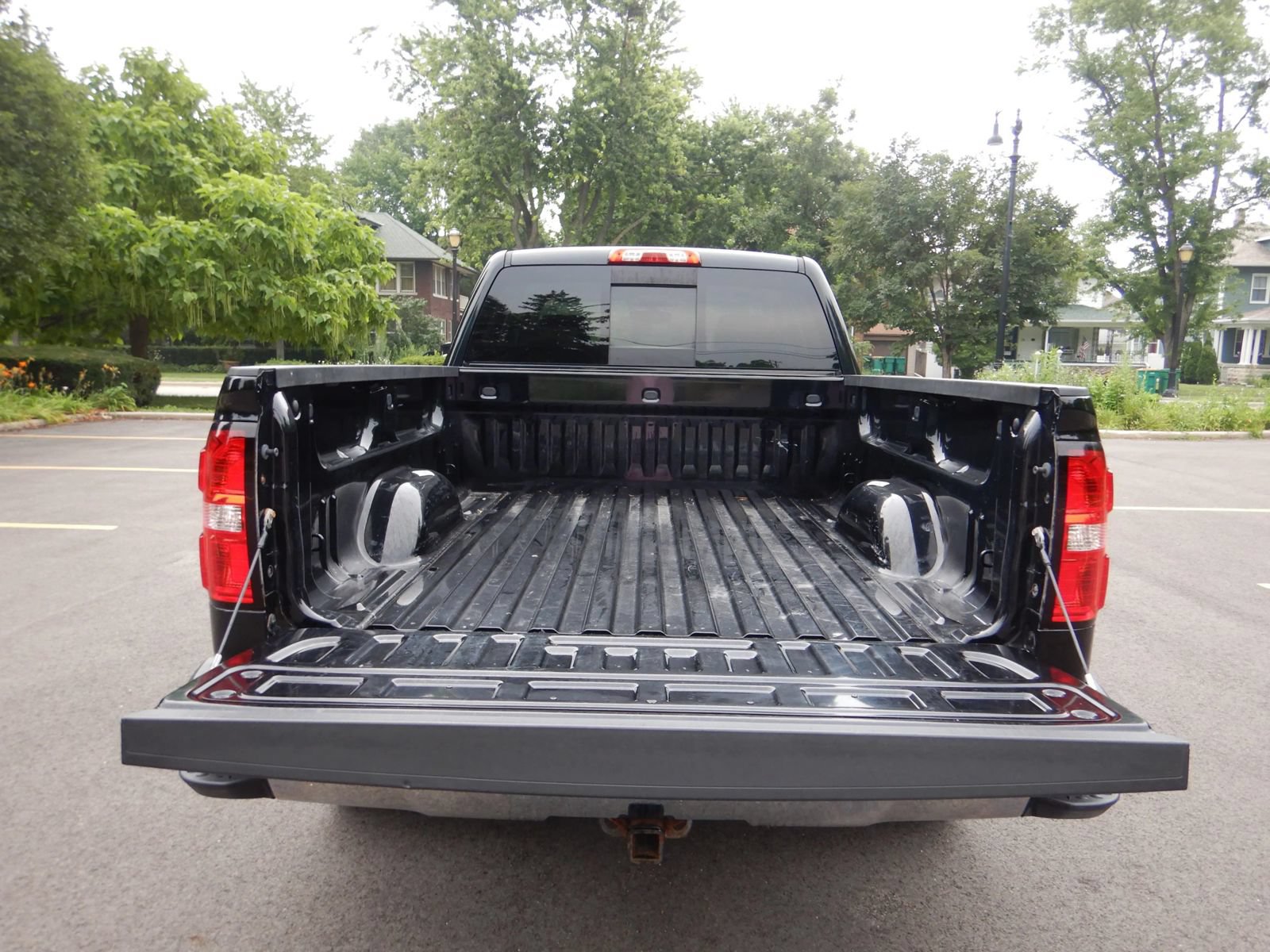 Used 2015 GMC Sierra 1500 SLE w/ SLE Value Package AWD/4WD image 10