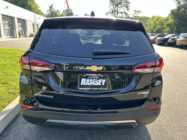 Used 2024 Chevrolet Equinox LT FWD image 25