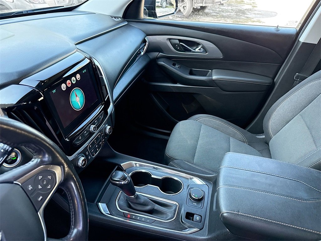 Used 2018 Chevrolet Traverse LT image 26