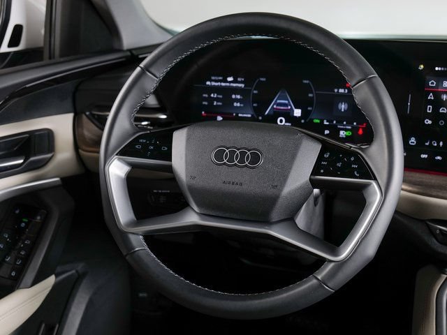 Certified 2025 Audi Q5 Premium w/ Convenience Package AWD/4WD image 13