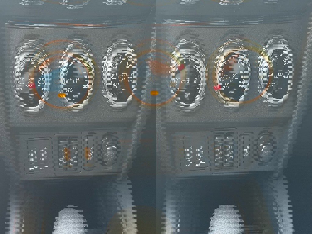 New 2025 Mitsubishi Outlander Sport SE image 29