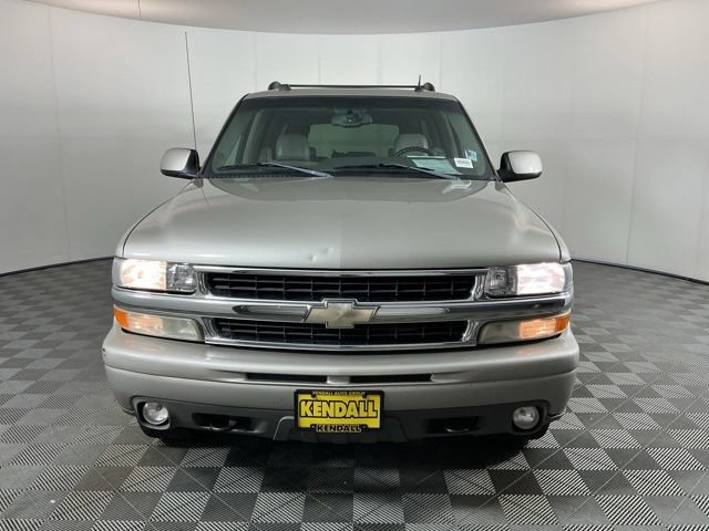 Used 2005 Chevrolet Suburban Z71 w/ Preferred Equipment Group AWD/4WD image 2