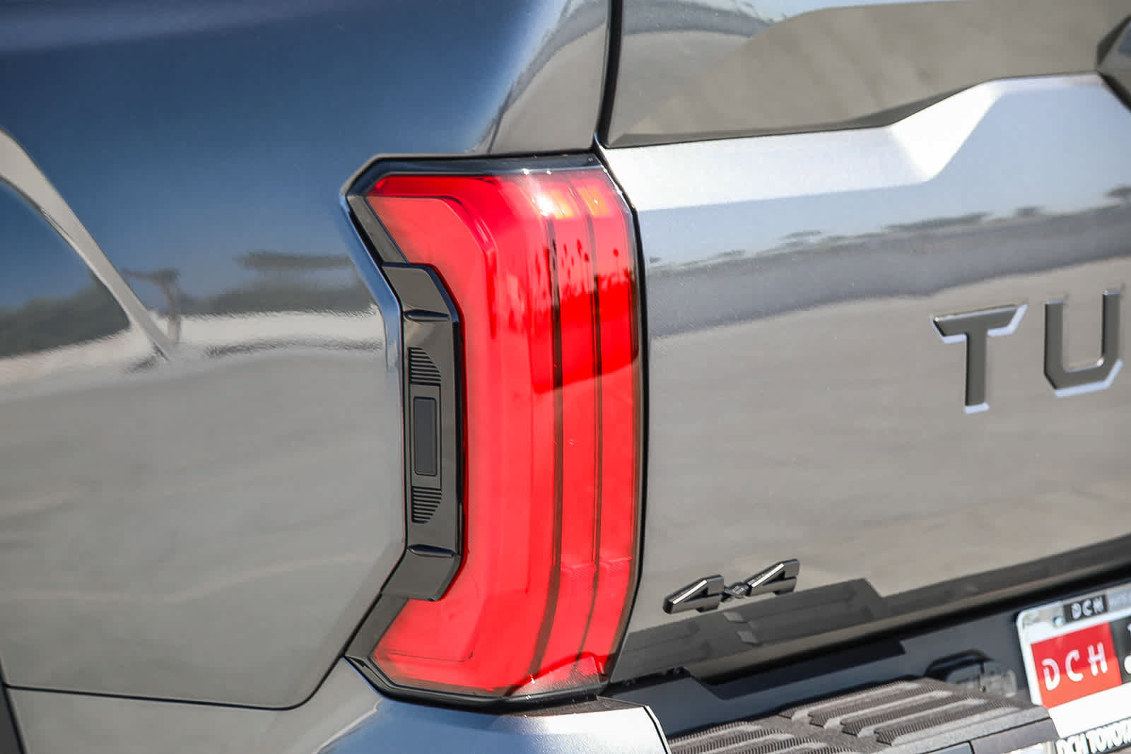 New 2026 Toyota Tundra Limited AWD/4WD image 9