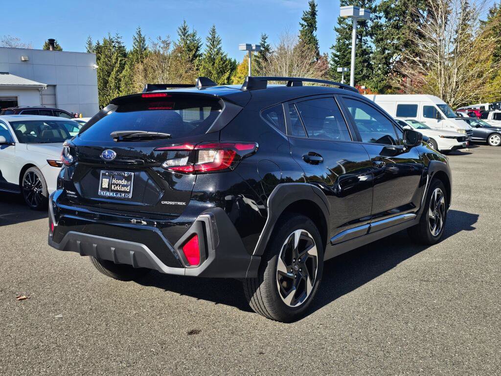Used 2024 Subaru Crosstrek 2.5i Limited w/ Crosstrek Mirror Package AWD/4WD image 7