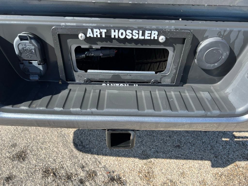 Used 2018 Chevrolet Colorado LT w/ LT Convenience Package RWD image 21