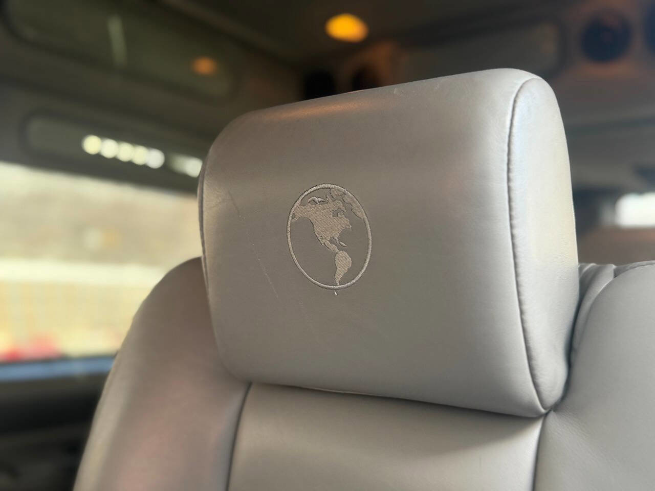 Used 2013 GMC Savana 1500 image 35