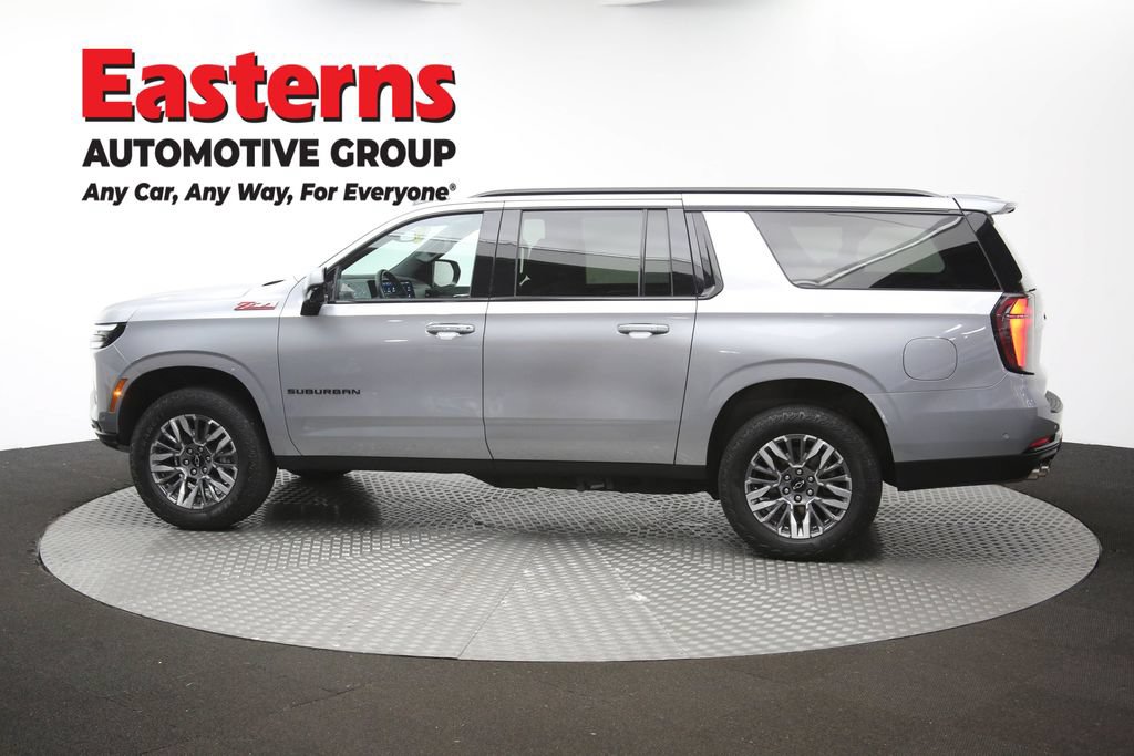 Used 2025 Chevrolet Suburban Z71 AWD/4WD image 65