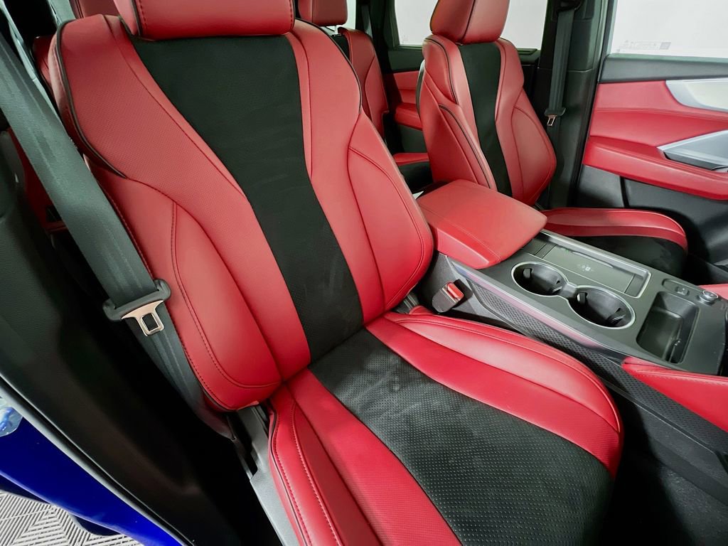 Used 2025 Acura MDX A-Spec image 31