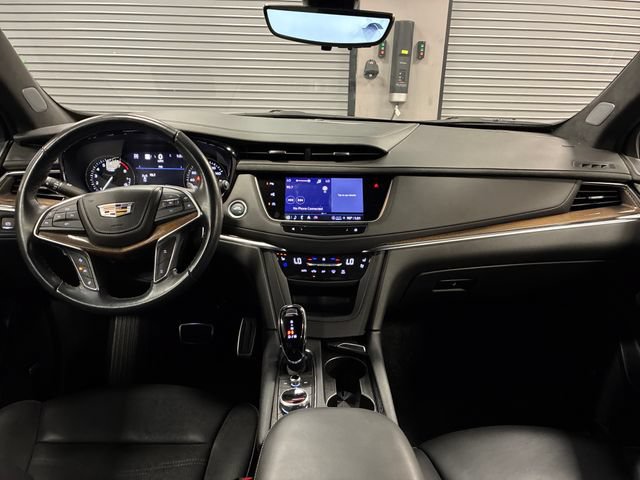 Certified 2024 Cadillac XT5 Sportv w/ Platinum Package AWD/4WD image 12