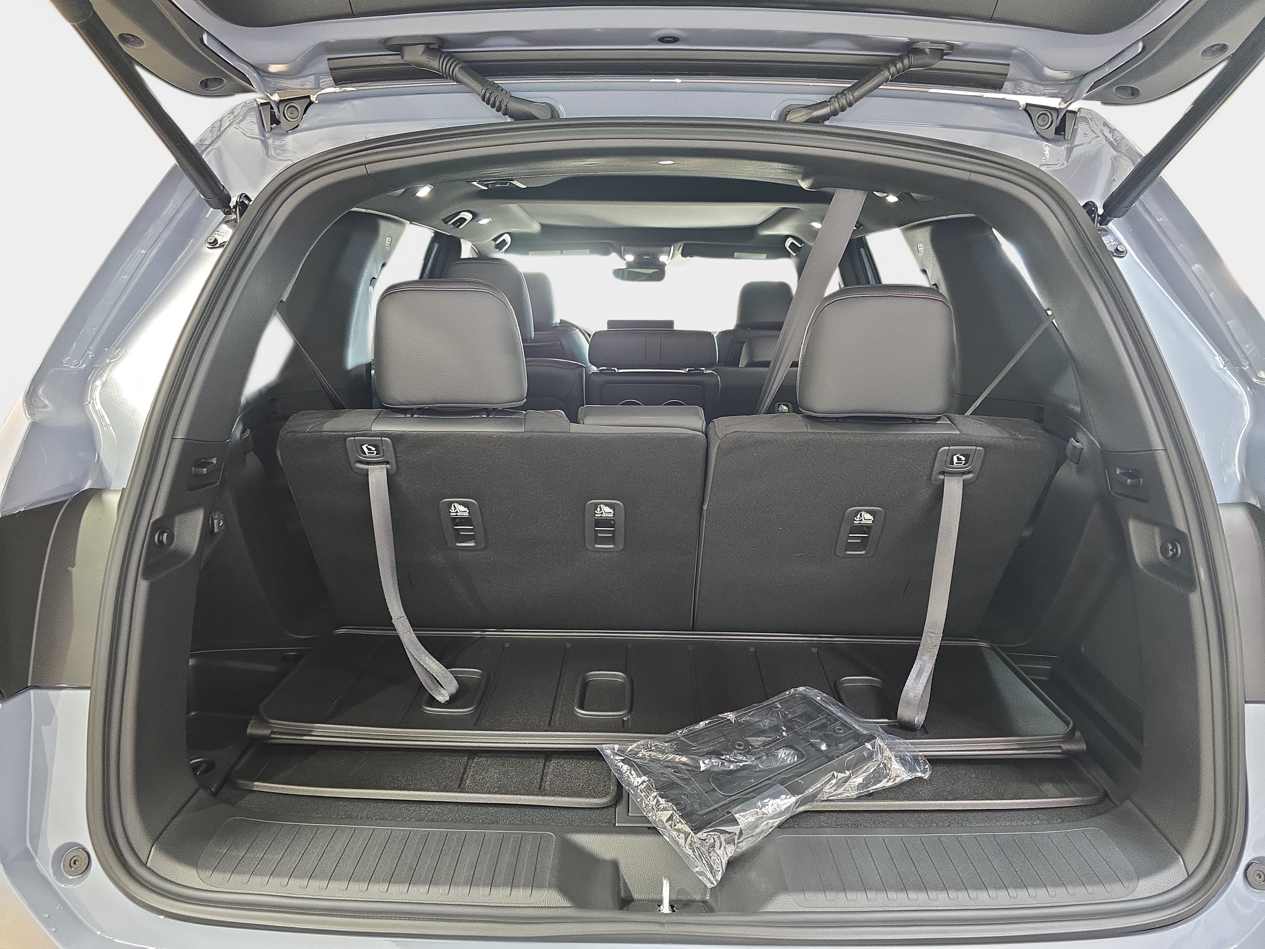 New 2026 Honda Pilot Black Edition image 28
