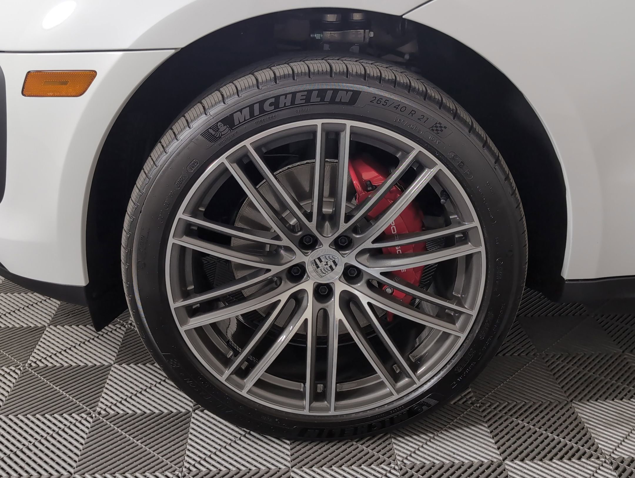 Used 2026 Porsche Macan S image 14