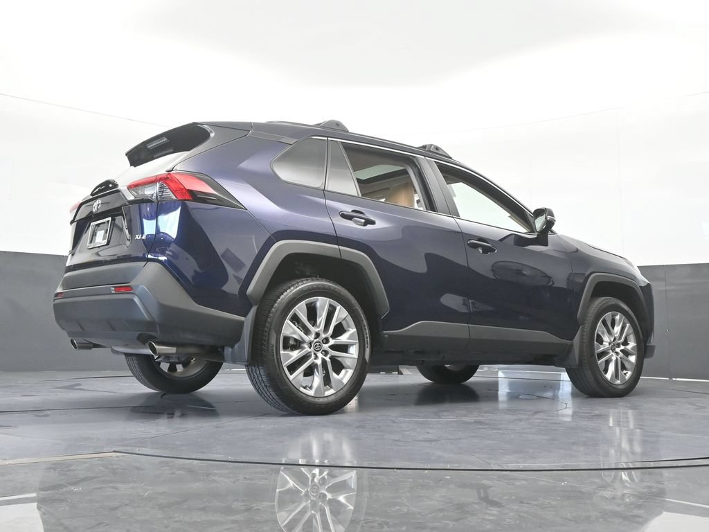Used 2025 Toyota RAV4 XLE Premium FWD image 62