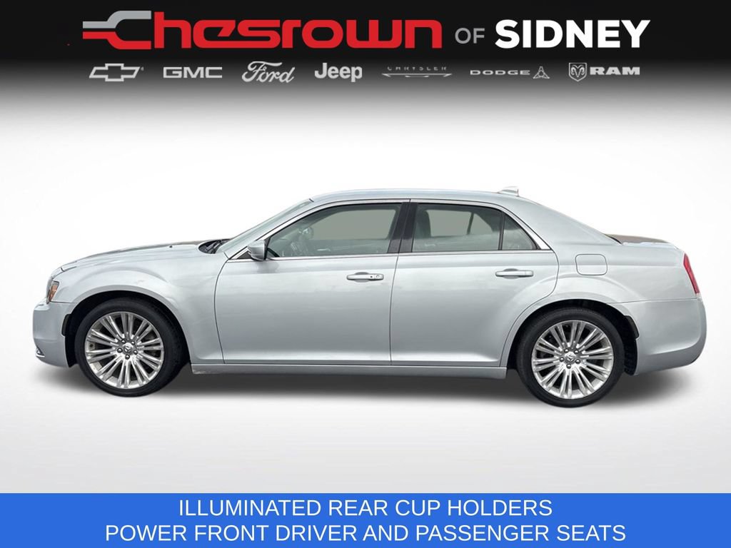 Used 2019 Chrysler 300 Touring L w/ Quick Order Package 22F RWD image 2