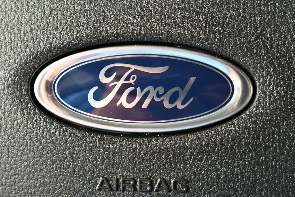 New 2025 Ford F550 XLT w/ XLT Value Package image 35