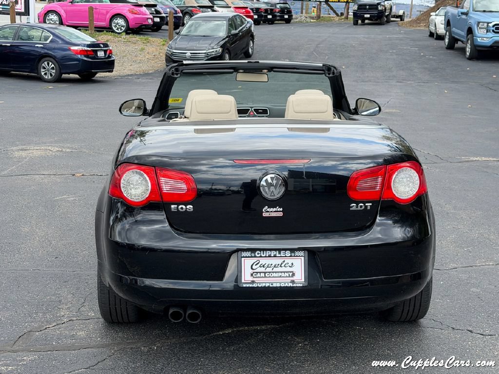 Used 2008 Volkswagen Eos 2.0T FWD image 34