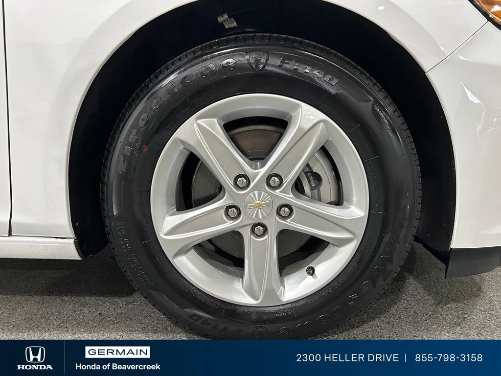 Used 2024 Chevrolet Malibu LS FWD image 12