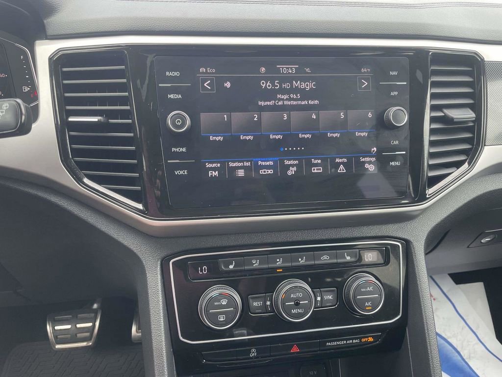 Used 2023 Volkswagen Atlas SEL R-Line image 18