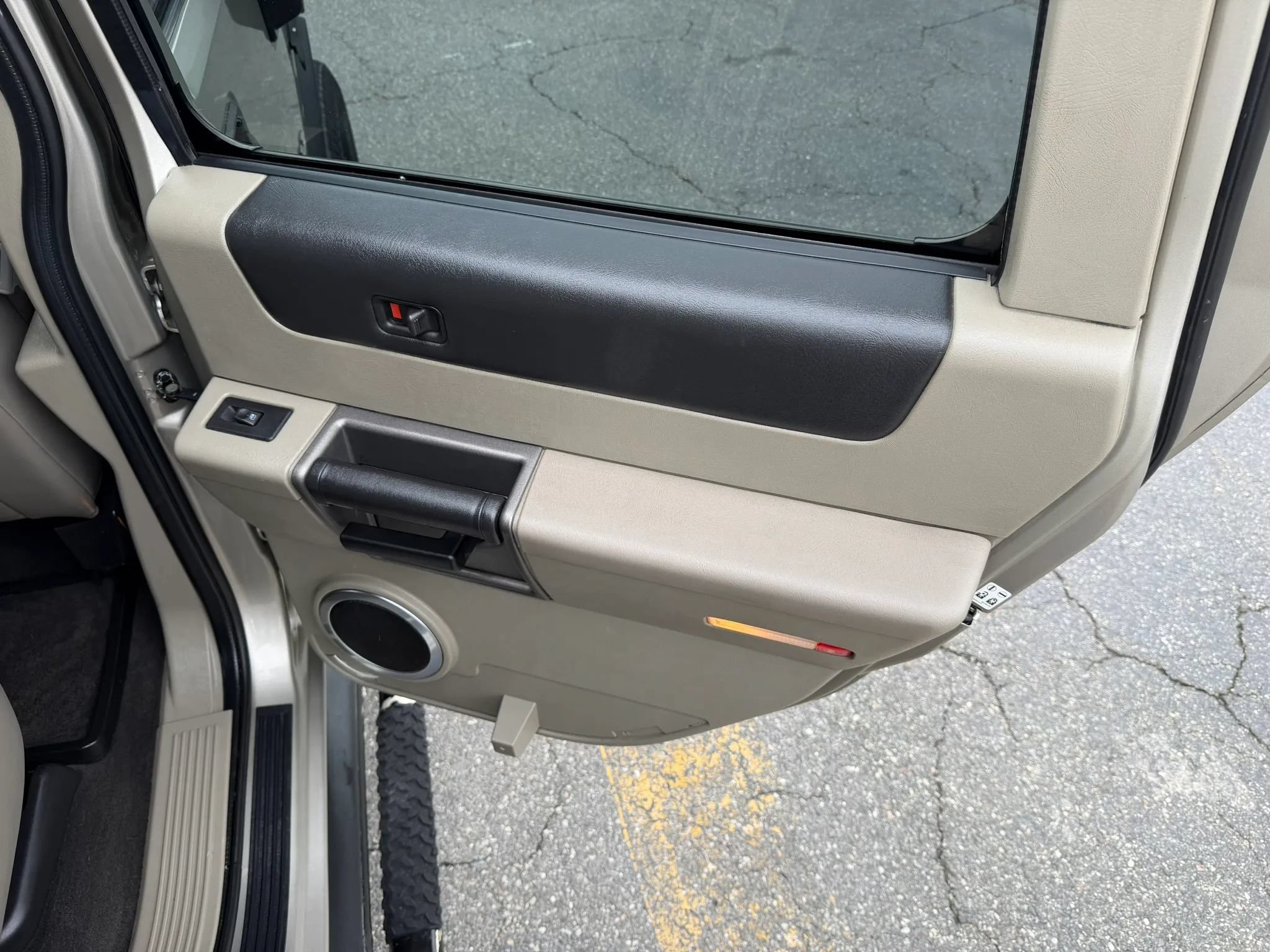 Used 2004 HUMMER H2 AWD/4WD image 35