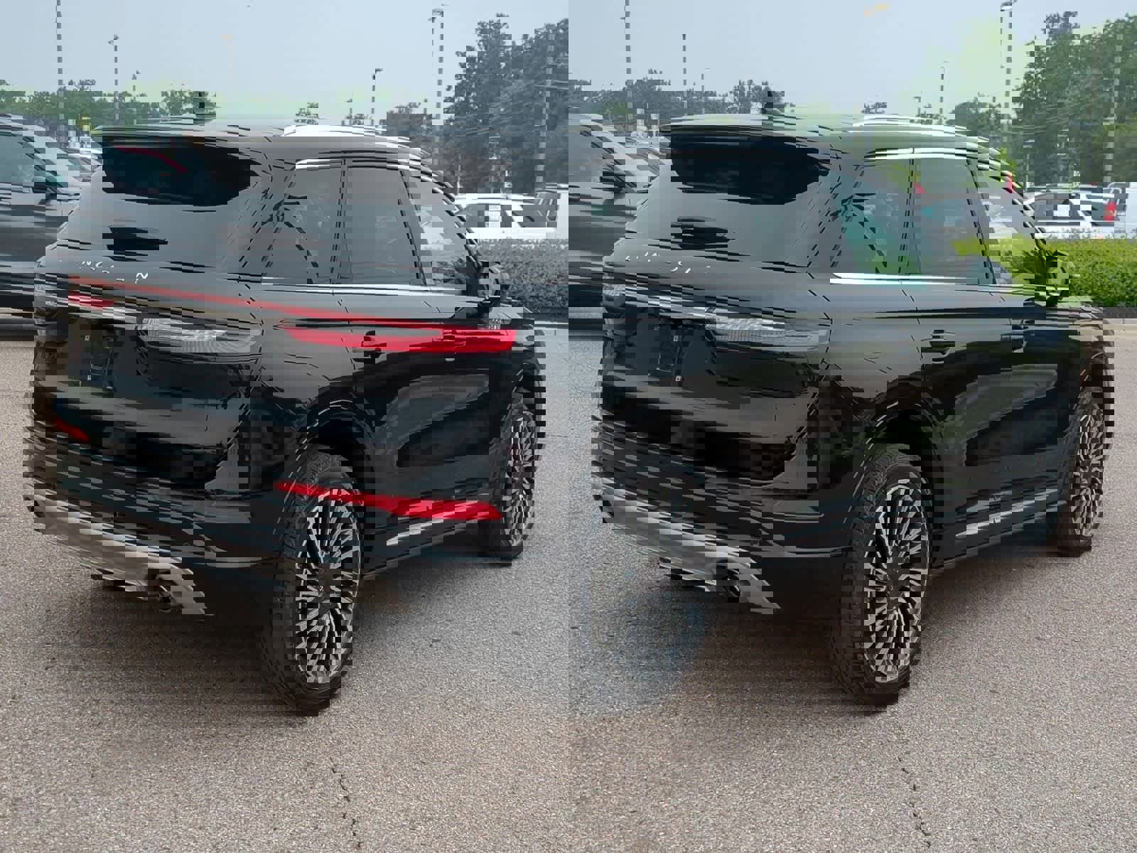 Used 2022 Lincoln Corsair Reserve w/ Sport Package image 8