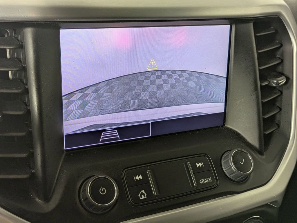 Used 2023 GMC Acadia SLE w/ Driver Convenience Package image 25