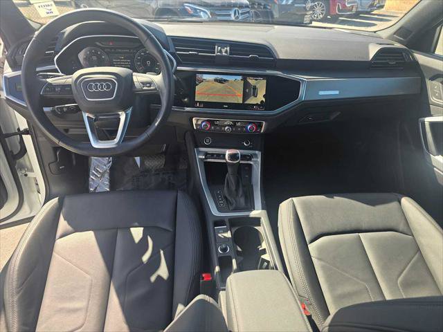 Used 2023 Audi Q3 2.0T Premium Plus w/ Premium Plus Package AWD/4WD image 21