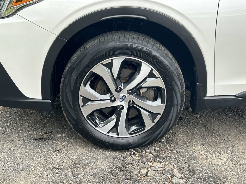 Certified 2022 Subaru Outback Limited AWD/4WD image 10
