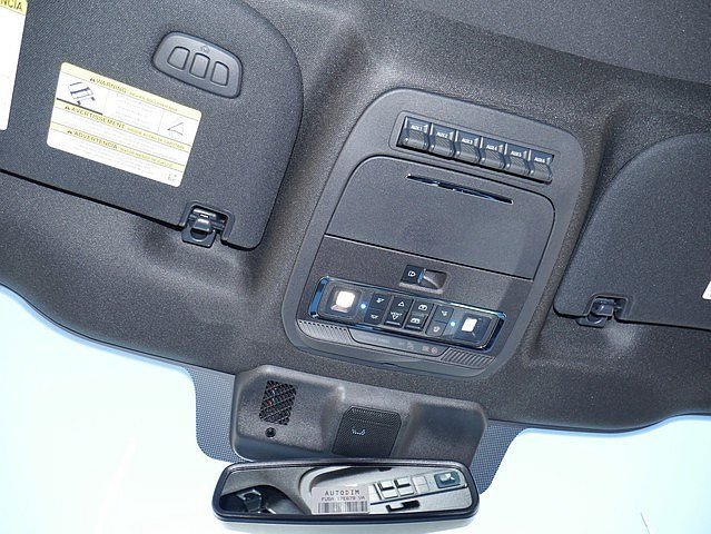 New 2025 Ford F250 Platinum image 26