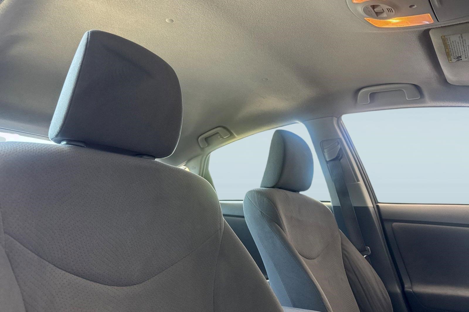 Used 2010 Toyota Prius FWD image 24