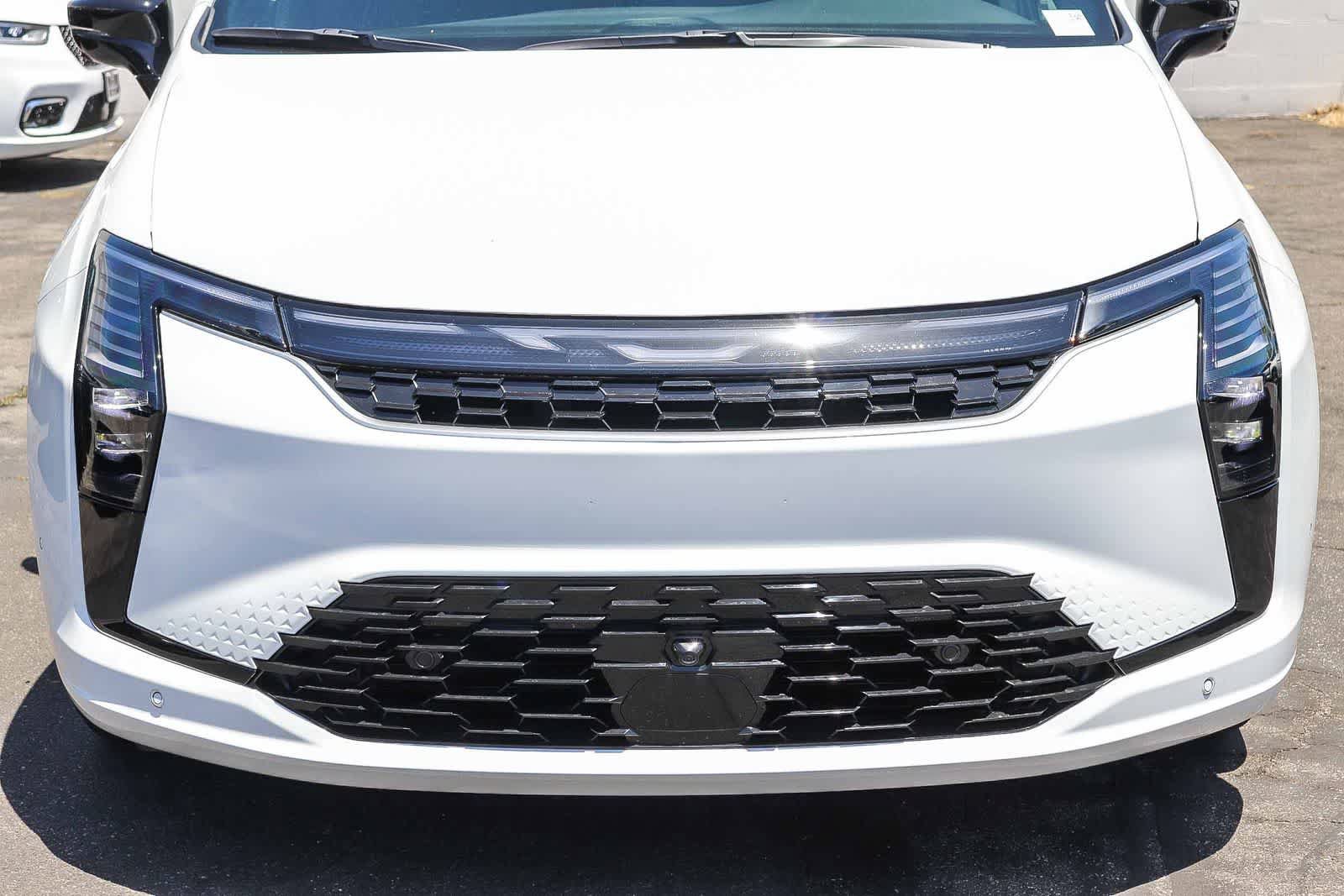 New 2027 Chrysler Pacifica Select FWD image 9