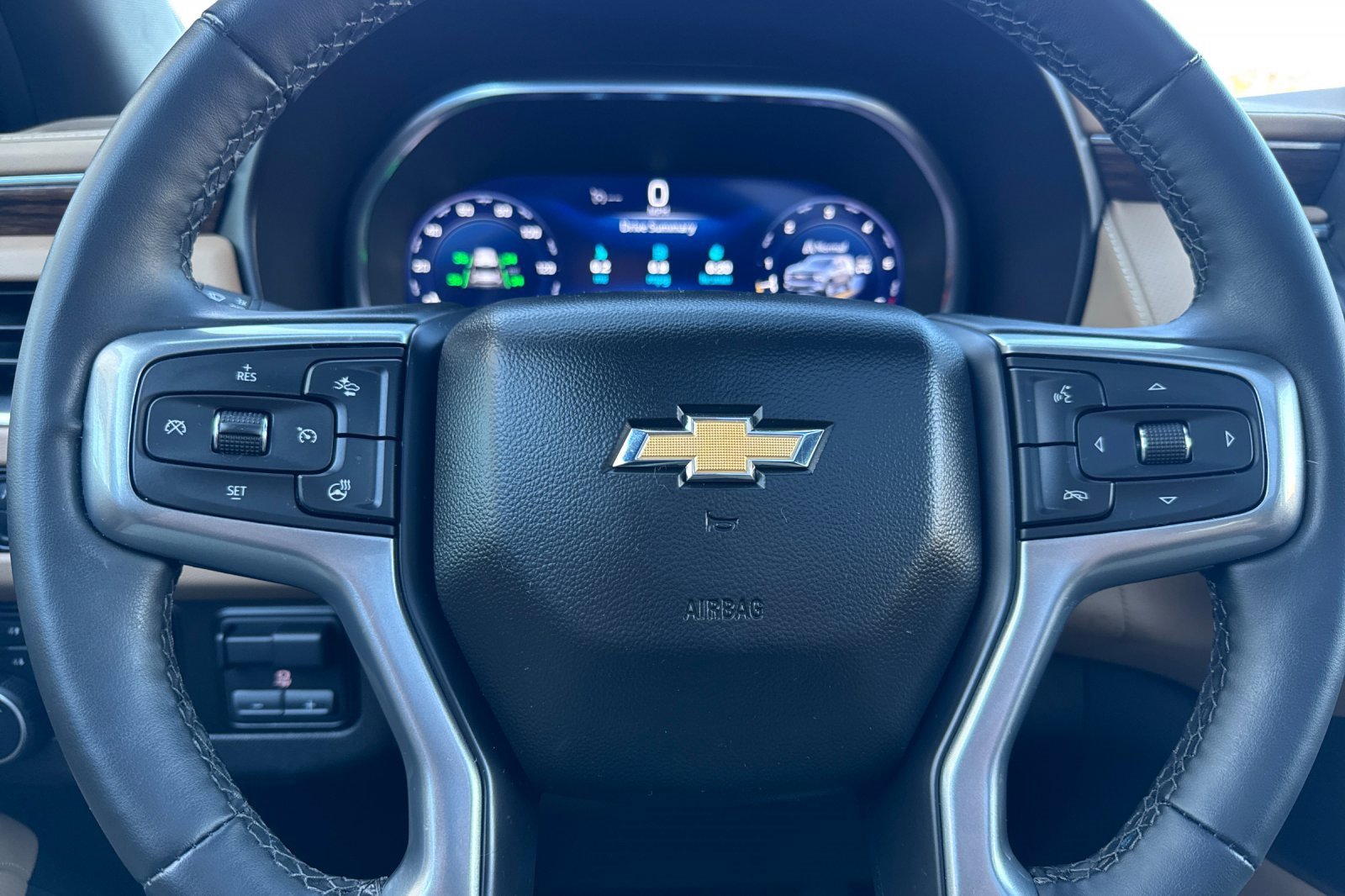 Used 2024 Chevrolet Suburban Premier w/ Texas Edition image 31