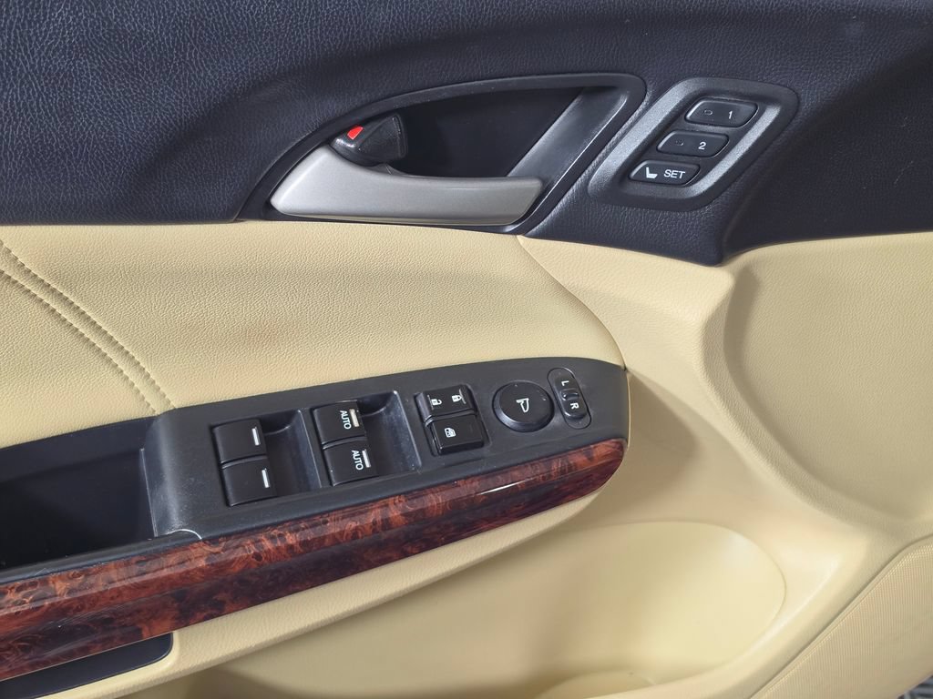 Used 2010 Honda Crosstour EX-L image 23